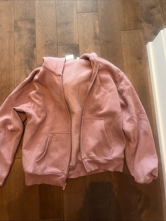 Aritzia Sweaters - Aritzia Pink Hooded Crewneck Zip Sweater